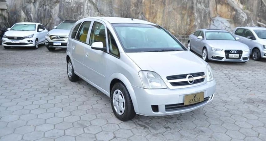 Chevrolet Meriva MAXX 1.8 MT  - Prata - 2005/2005