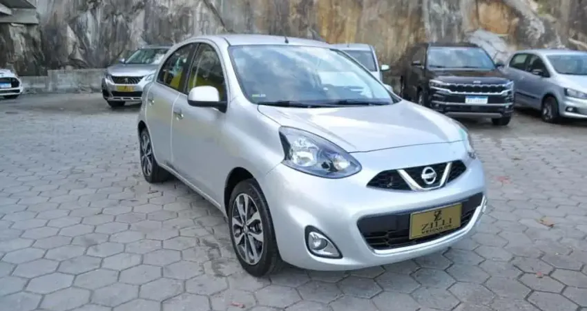 Nissan March SL 1.6 AT - Prata - 2016/2017