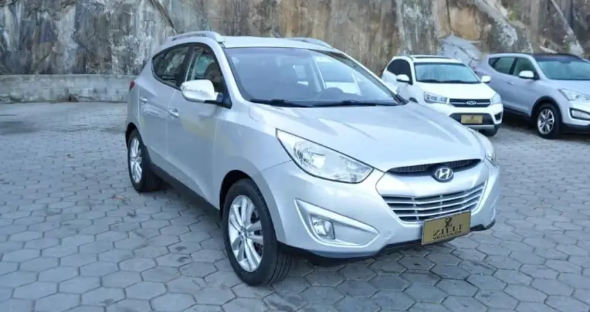 Hyundai ix35 2.0 AT - Prata - 2011/2012