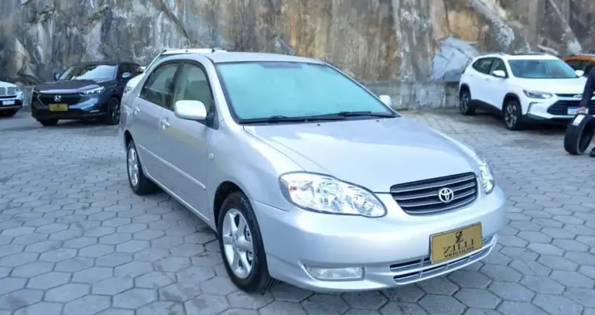Toyota Corolla XEI 1.8 AT  - Prata - 2002/2003