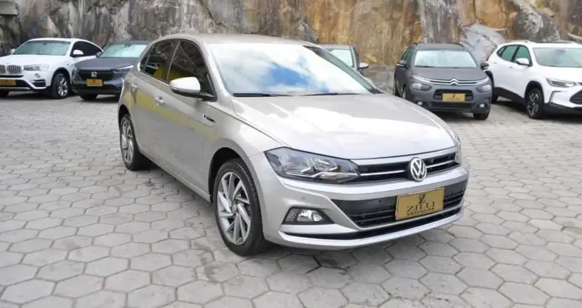 Volkswagen Polo HIGHLINE 200 TSI 1.0 AT - Prata - 2019/2020