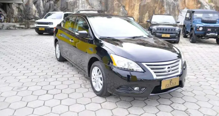 Nissan Sentra SV 2.0 AT  - Preta - 2013/2014