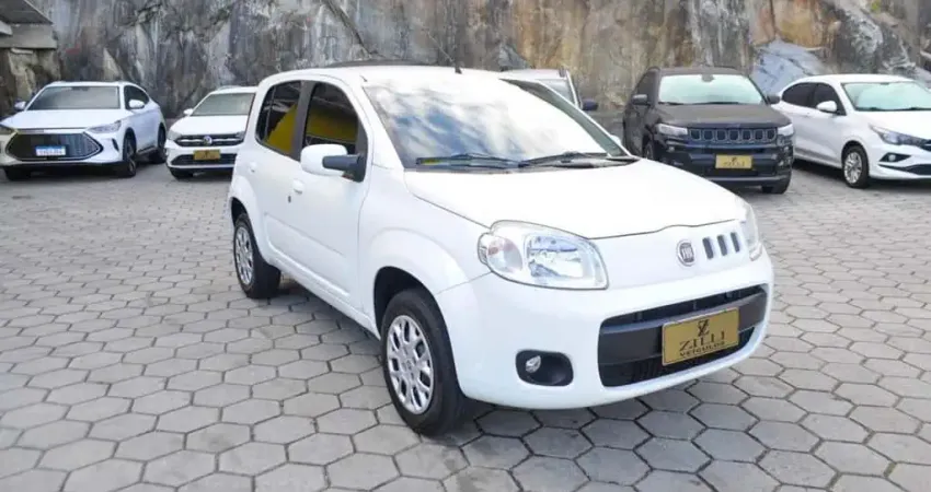 Fiat Uno VIVACE CELEBRATION 1.0  - Branca - 2012/2012