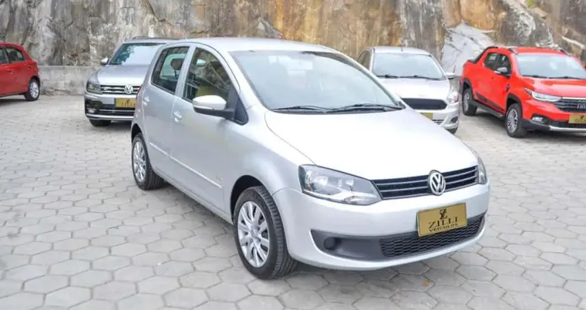 Volkswagen Fox 1.0 MT  - Prata - 2009/2010
