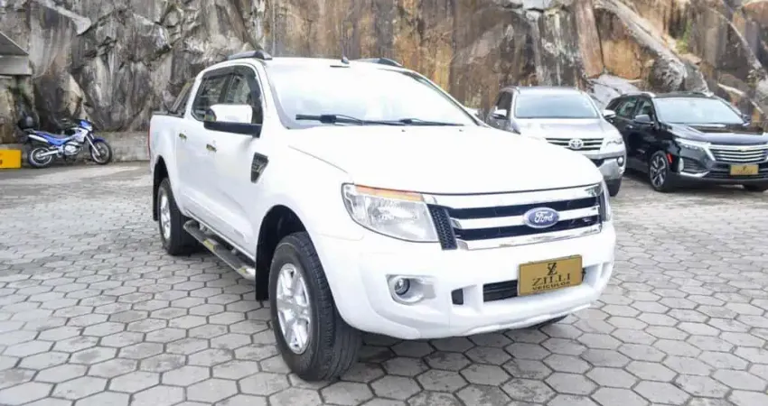 Ford Ranger XLT 2.5 CD MT - Branca - 2014/2014