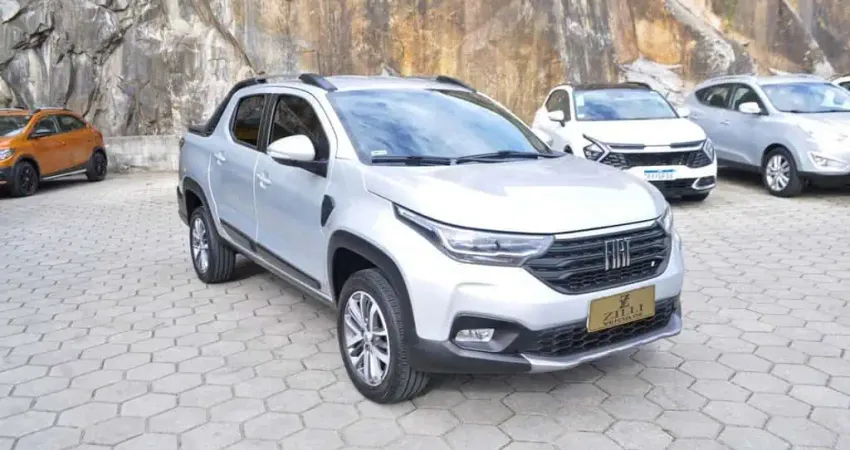 Fiat Strada VOLCANO CD 1.3 MT  - Prata - 2023/2024