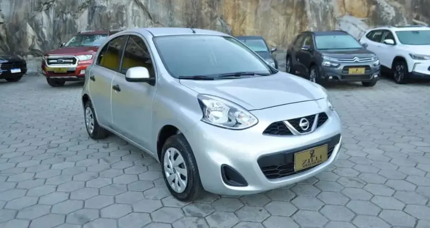 Nissan March S 1.0 MT  - Prata - 2014/2015