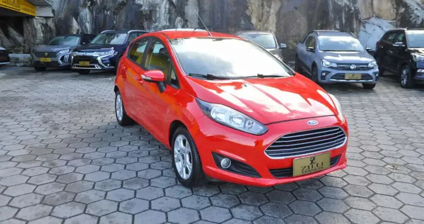 Ford New Fiesta Hatch SE 1.6 AT  - Vermelha - 2015/2016