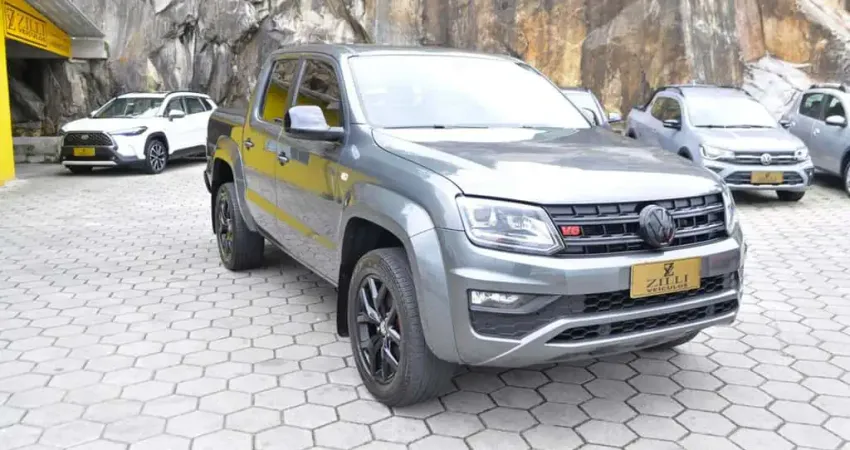 Volkswagen Amarok HIGHLINE CD 3.0 V6 4X4 AT  - Cinza - 2021/2021