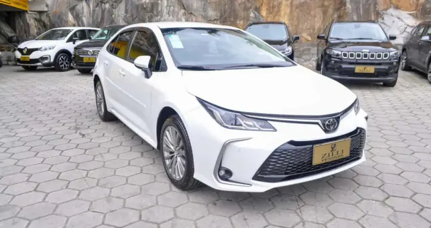 Toyota Corolla XEI 2.0 AT  - Branca - 2024/2024