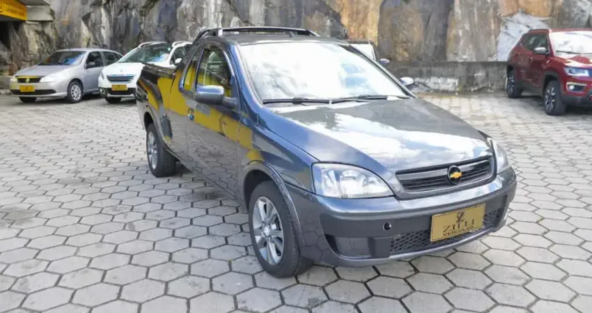 Chevrolet Montana CONQUEST 1.8  - Cinza - 2006/2007
