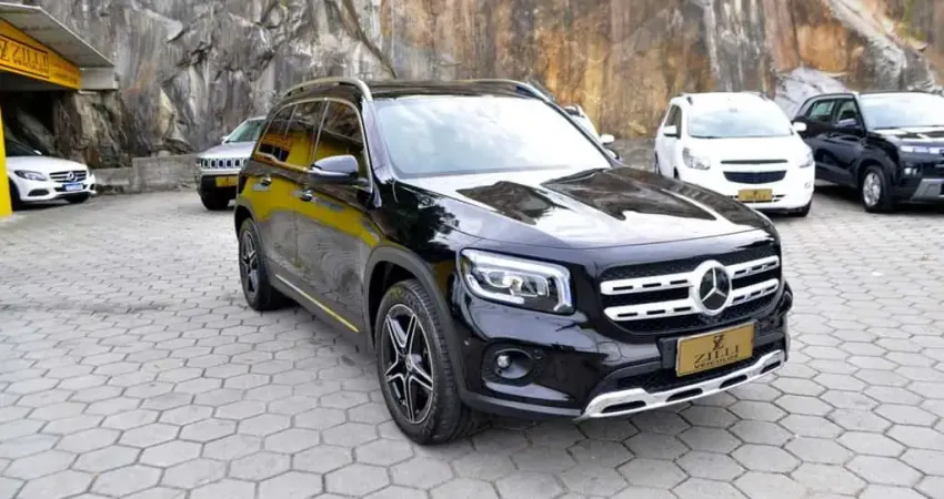 Mercedes-Benz GLB 200 PROGRESSIVE 1.3 TURBO AT (7L) - Preta - 2021/2021