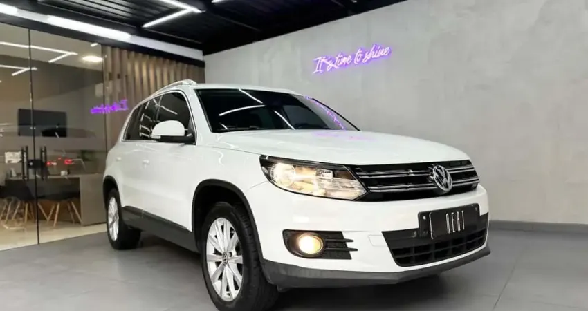 VOLKSWAGEN TIGUAN 2.0 TSI 2015