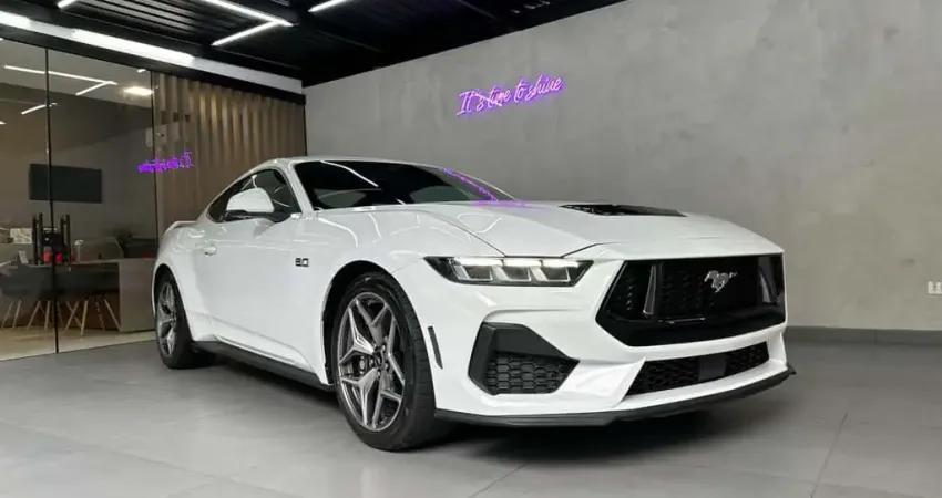 FORD MUSTANG NEW GT V8 2024
