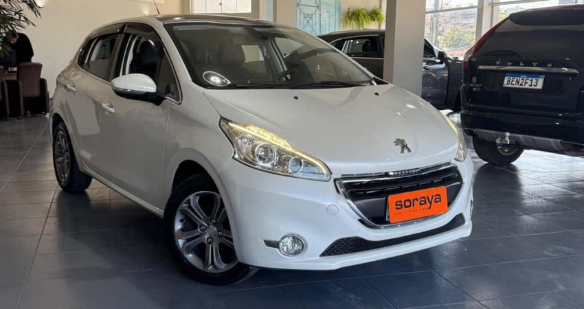 Peugeot 208 Griffe 1.6 Flex 16V 5p Mec.  - Branca - 2014/2015