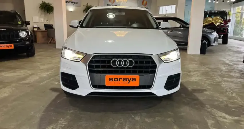 Audi Q3 1.4 TFSI/TFSI Flex S-tronic 5p  - Branca - 2016/2017