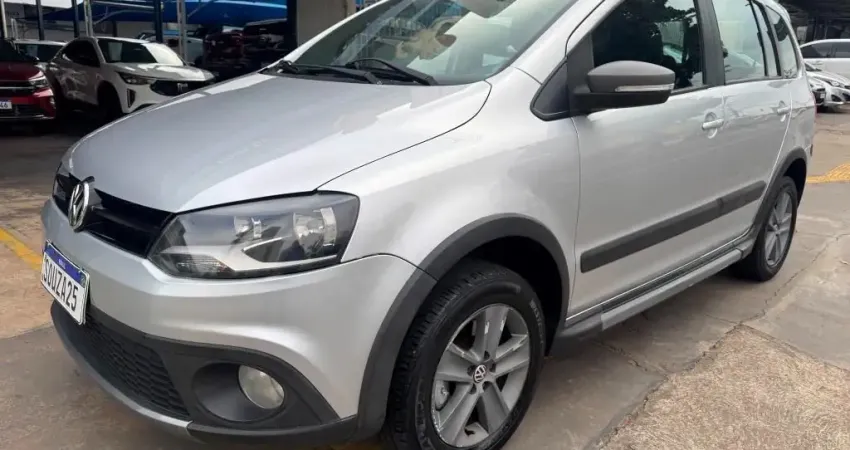 VW CROSSFOX 1.6 FLEX  AUTOMATICA  2011/2012  COMPLETO REVISADO FILE PNEUS NOVOS LACRADA