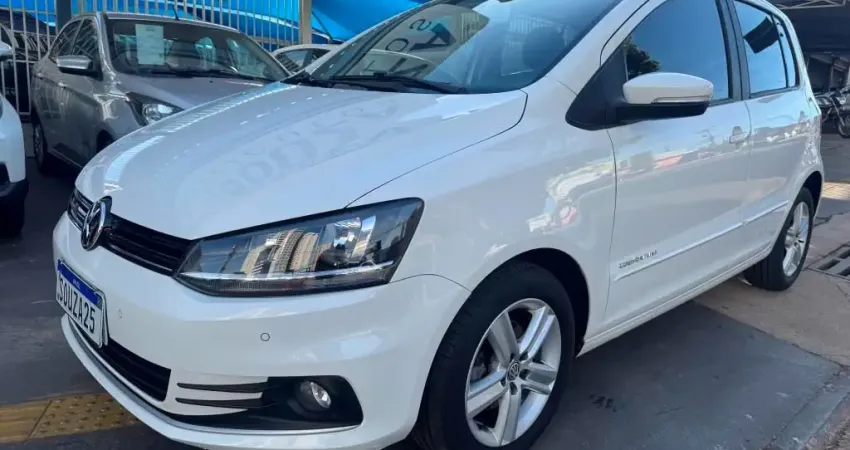 VW FOX CONFORTLINE 1.6 FLEX  2015/2016  COMPLETO REVISADO PENUS NOVOS SEM DETALHE