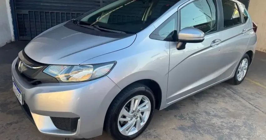 HONDA FIT LX  1.5  FLEX AUTOMATICO  2014/2015  COMPLETO REVISADO PNEUS BONS LACRADO