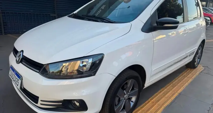 VW FOX CONNECT  1.6  FLEX   2020/2021   COMPLETO REVISADO  PNEUS BONS NOVISSIMO 