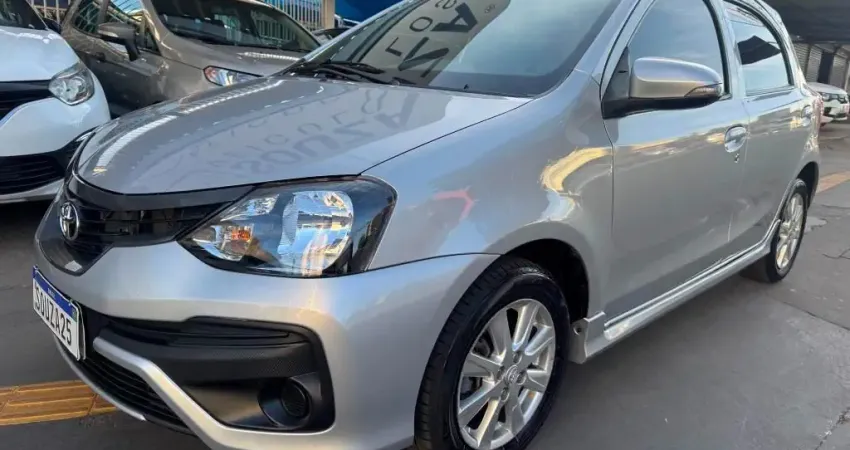 TOYOTA ETIOS HATCH  XS PLUS  1.5 FLEX AUTOMATICO  2019/2020 COMPLETO REVISADO NOVISSIMO 