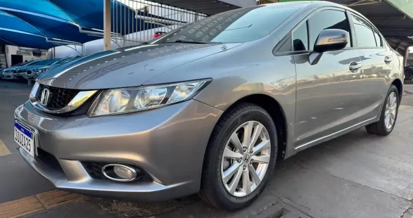 HONDA CIVIC  LXR 2.0  FLEX AUTOMATICO  2013/2014  COMPLETO, REVISADO PNEUS NOVOS DOCUMENTAÇAO OK