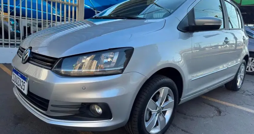 VW FOX CONFORTLINE 1.6  FLEX   2017/2018  COMPLETO REVISADO  IPVA PAGO NOVISSIMO