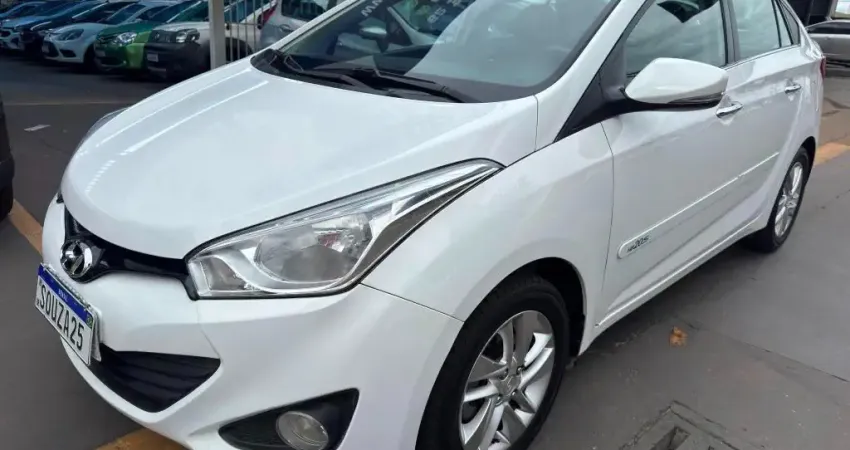 HYUNDAI HB20s  PREMIUM 1.6  FLEX COMPLETO 2015/2015 COMPLETO REVISADO LACRADO FILE 