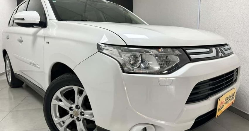 MITSUBISHI MMC OUTLANDER 3.0 GT 2015