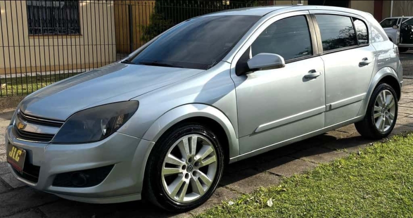 CHEVROLET VECTRA 2.0 MPFI GT HATCH 8V FLEX 4P MANUAL 2011