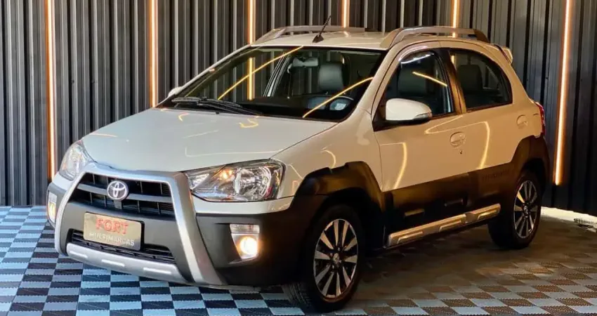 TOYOTA ETIOS CROSS HATCH 1.5 AT 2018