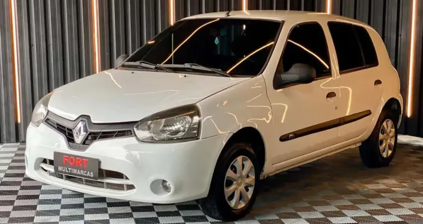 RENAULT CLIO EXP1016VH 2015