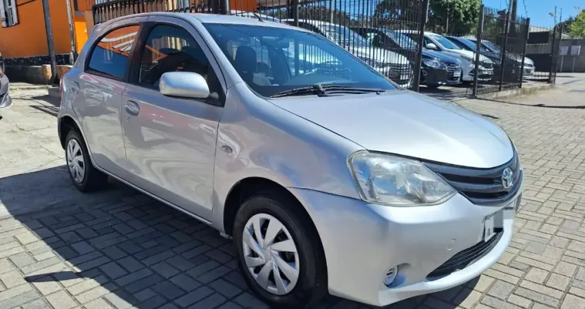 Etios XS 1.3 2013 Qualidade sem igual!