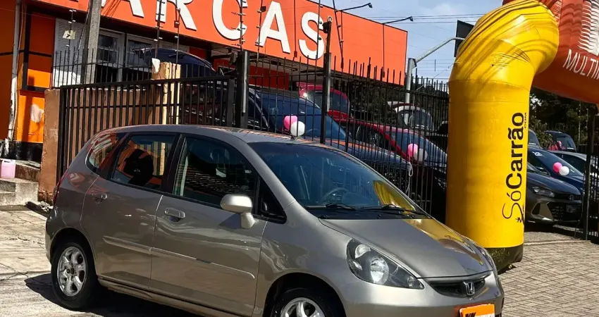 HONDA FIT LXL 2006 COM PARCELAS QUE CABEM NO SEU BOLSO! CONFIRA AGORA 