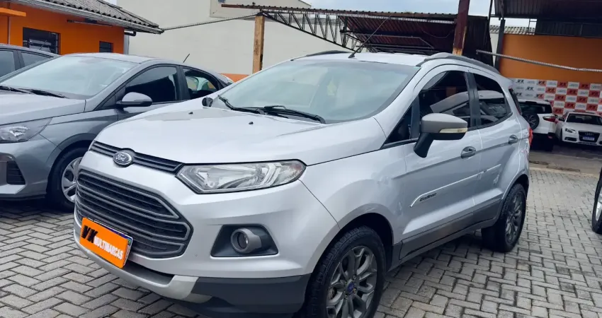 **FORD ECOSPORT FREESTYLE 2015 1.6 COMPLETA E COM PARCERLAS QUE CABEM NO SEU BOLSO