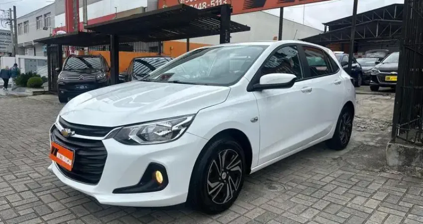 CHEVROLET ONIX LT HATCH 1.0 2024 COM BAIXO KM! APROVADO EM LAUDO VEÍCULAR