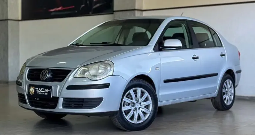VOLKSWAGEN POLO Sedan 1.6 Mi Total Flex 8V 4p