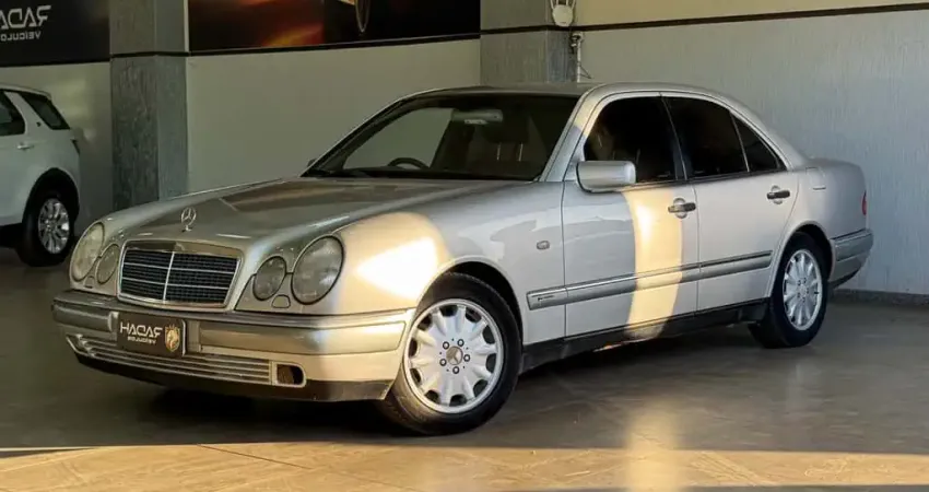 MERCEDES-BENZ E 320 3.2 Elegance