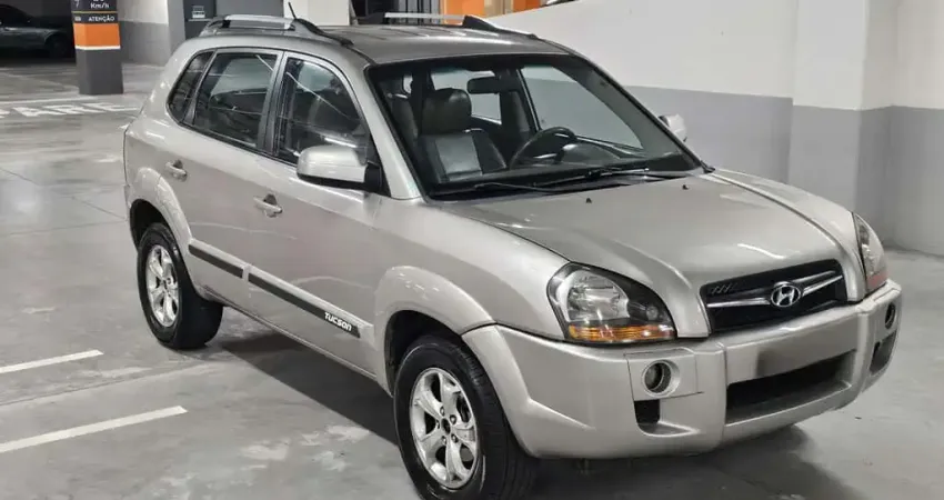 HYUNDAI TUCSON GL 20L 2010