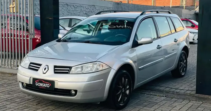 RENAULT MEGANEGT DYN 16 2011