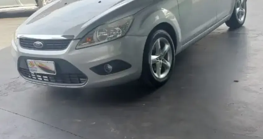  ️ FOCUS  HATCH   2012 ️ 1.6 FLEX   COMPLETÍSSIMO   RODAS DE LIGA   MANUAL  ️ ÚNICO DONO   PNEUS OK 