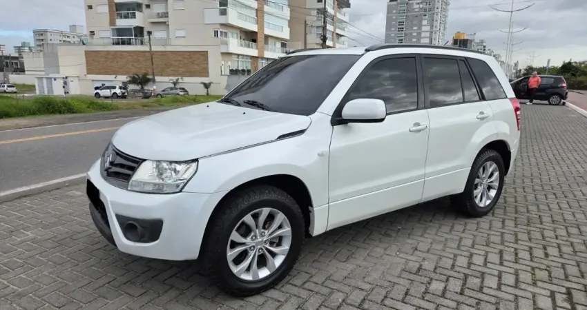 Suzuki Grando Vitara 4x2 Especial Edition 2015, abaixo da tabela