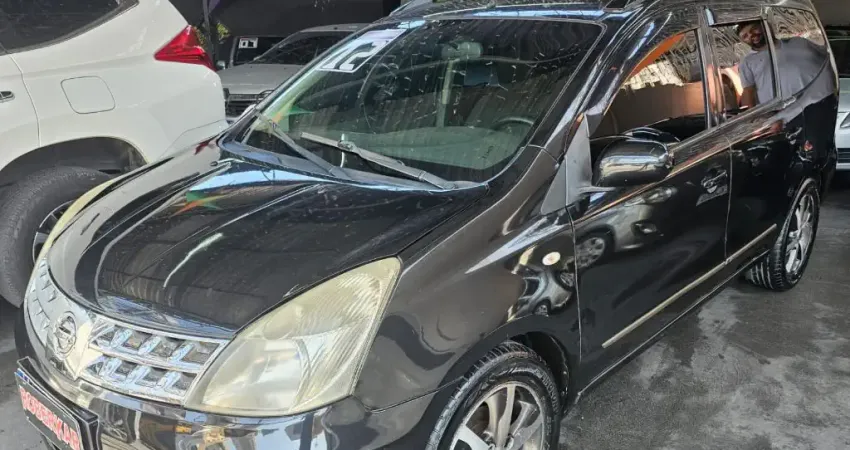 Grand Livina 1.8 Flex 2012
