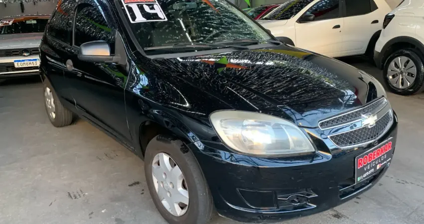 Celta 1.0 Flex 2014 2p 