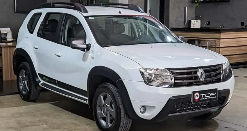 Renault Duster 2015 2.0 dynamique 4x2 16v flex 4p automático