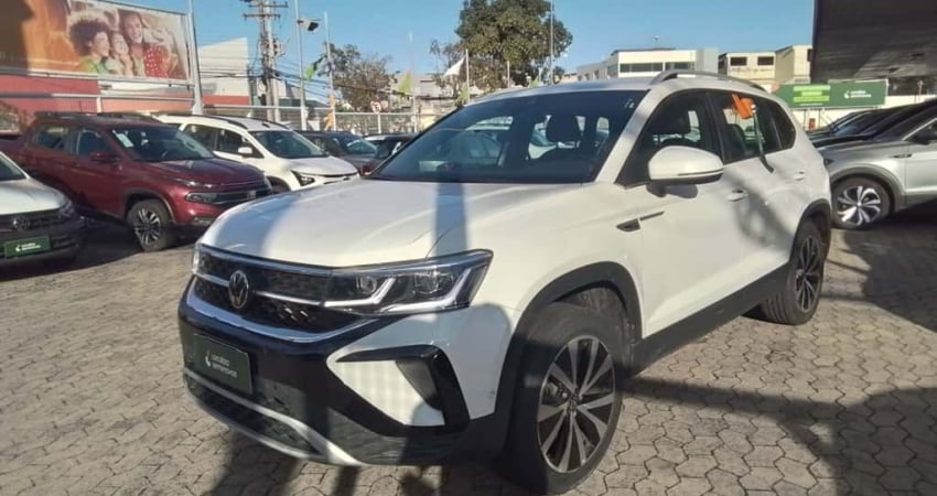 Volkswagen Taos 2023 1.4 250 tsi total flex highline automático
