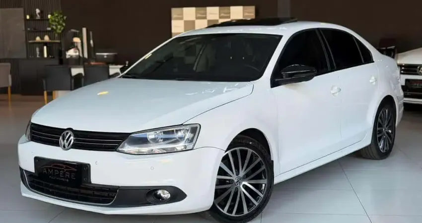 VOLKSWAGEN JETTA 2.0T 2014