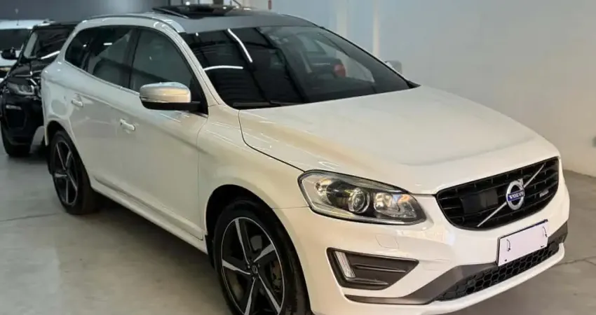 Volvo XC60 R-DESIGN 3.0 304cv AWD 5p  - Branca - 2014/2015