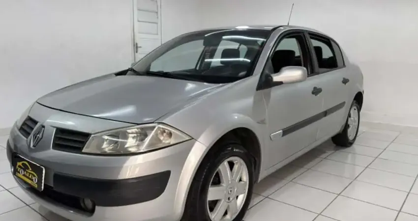 Renault MEGANE 2.0 EXPRESSION SEDAN 16V GASOLINA 4P MANUAL