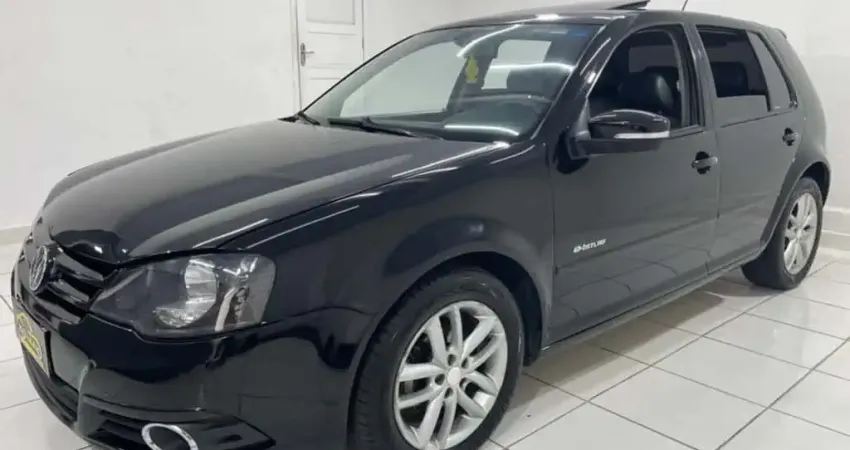 Volkswagen GOLF 1.6 MI 8V FLEX 4P MANUAL